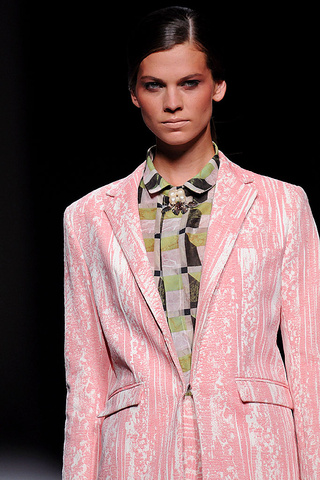 martin_lamothe_detalles_411617808_320x480.jpg