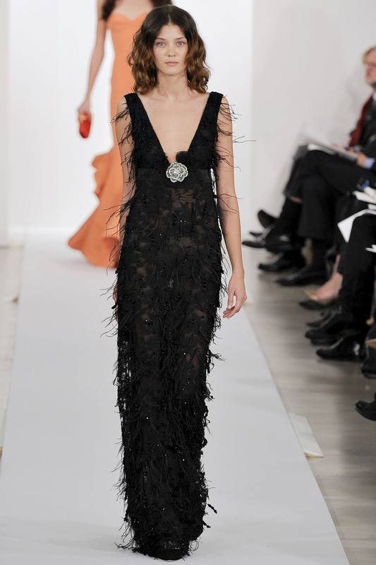 Oscar_De_La_Renta_044_1366_1366x2048.jpg