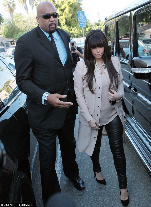 article-2304283-1918F3AB000005DC-993_638x872.jpg