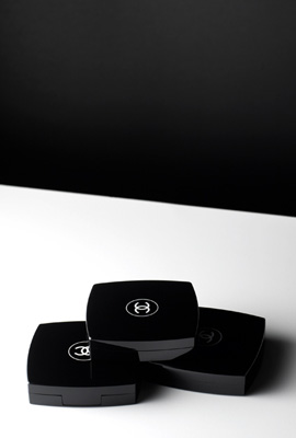 Chanel-2010-fall-makeup-promo0.jpg