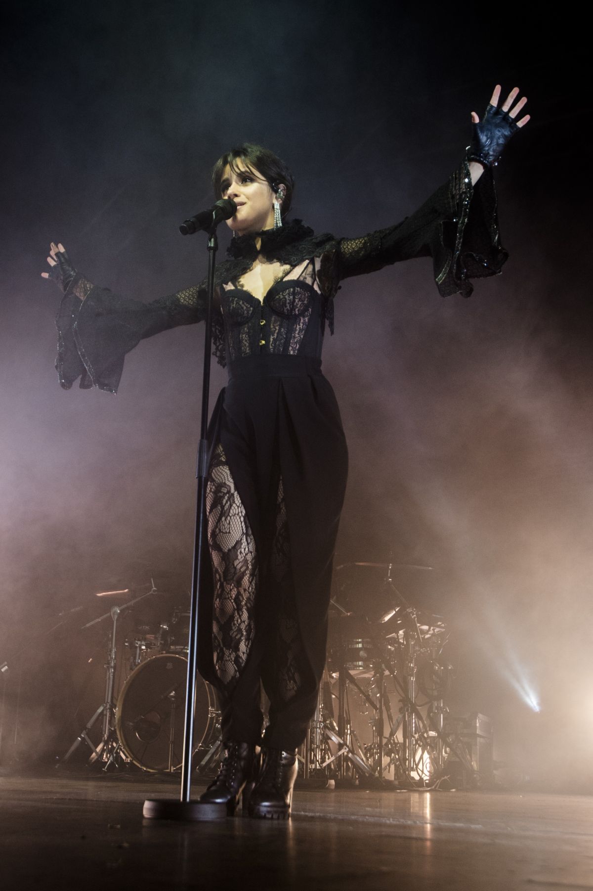 camila-cabello-performs-at-o2-academy-in-glasgow-06-05-2018-5.jpg