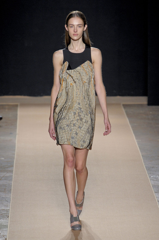 Marco_de_Vincenzo_Spring_2013_AOs_SXypn_Ik7x.jpg