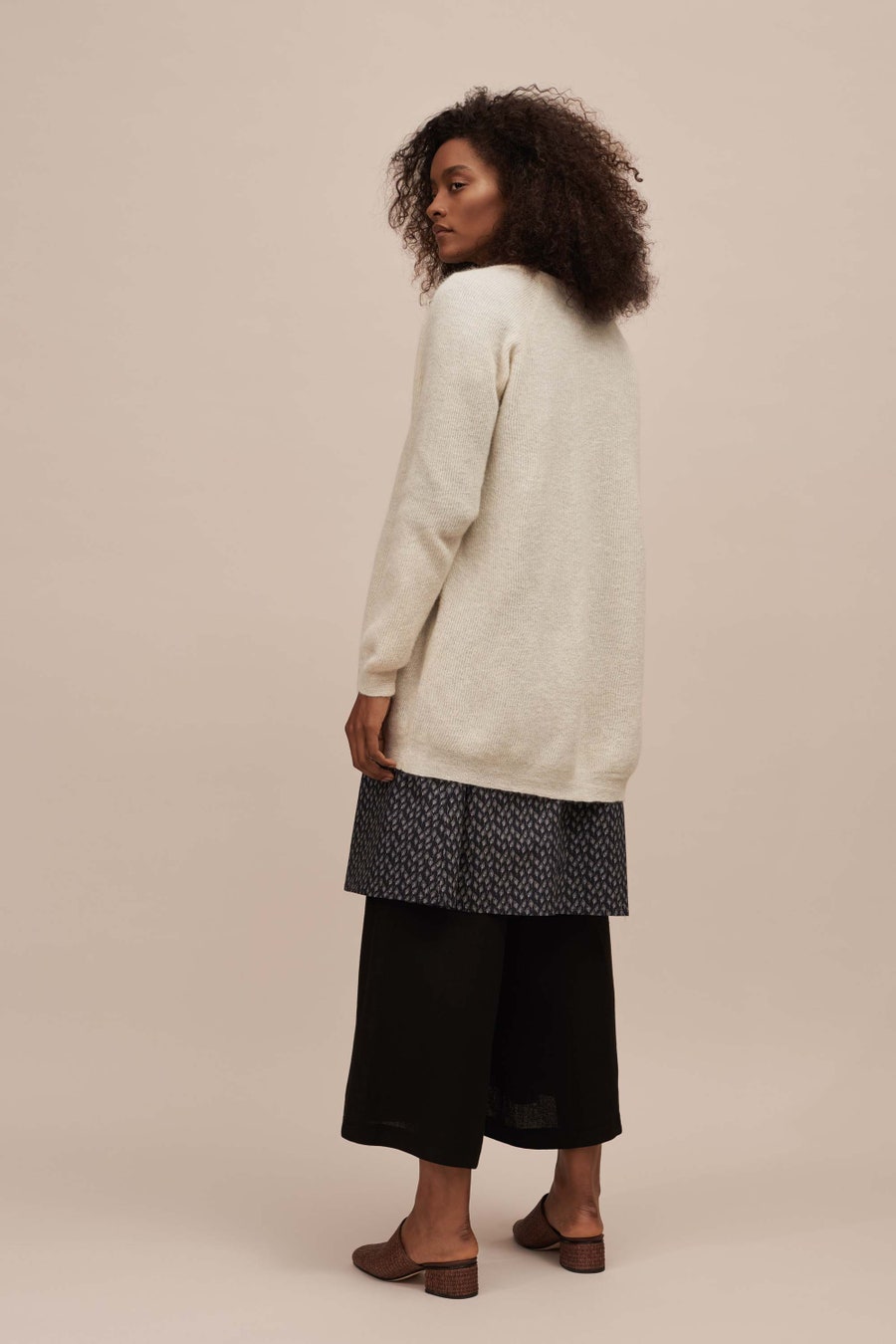 12-samuji-pre-fall-2017.jpg