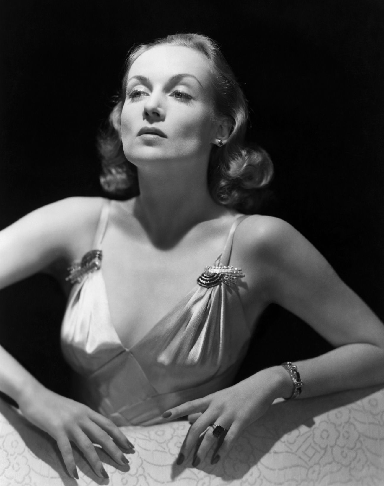 carole-lombard.jpg