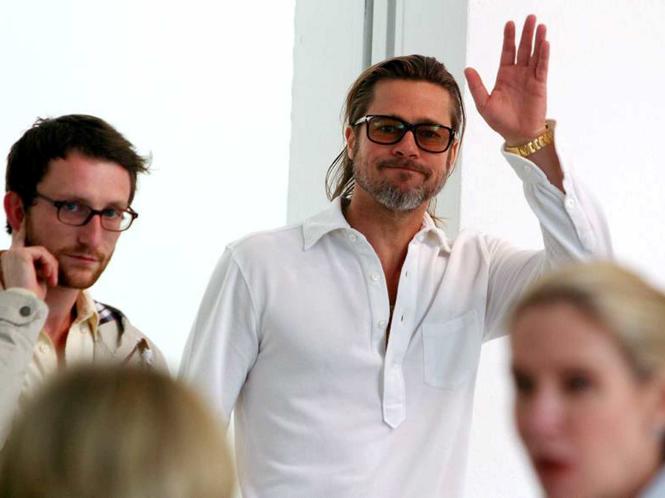 2028000228-brad-pitt-kassel.52.jpg