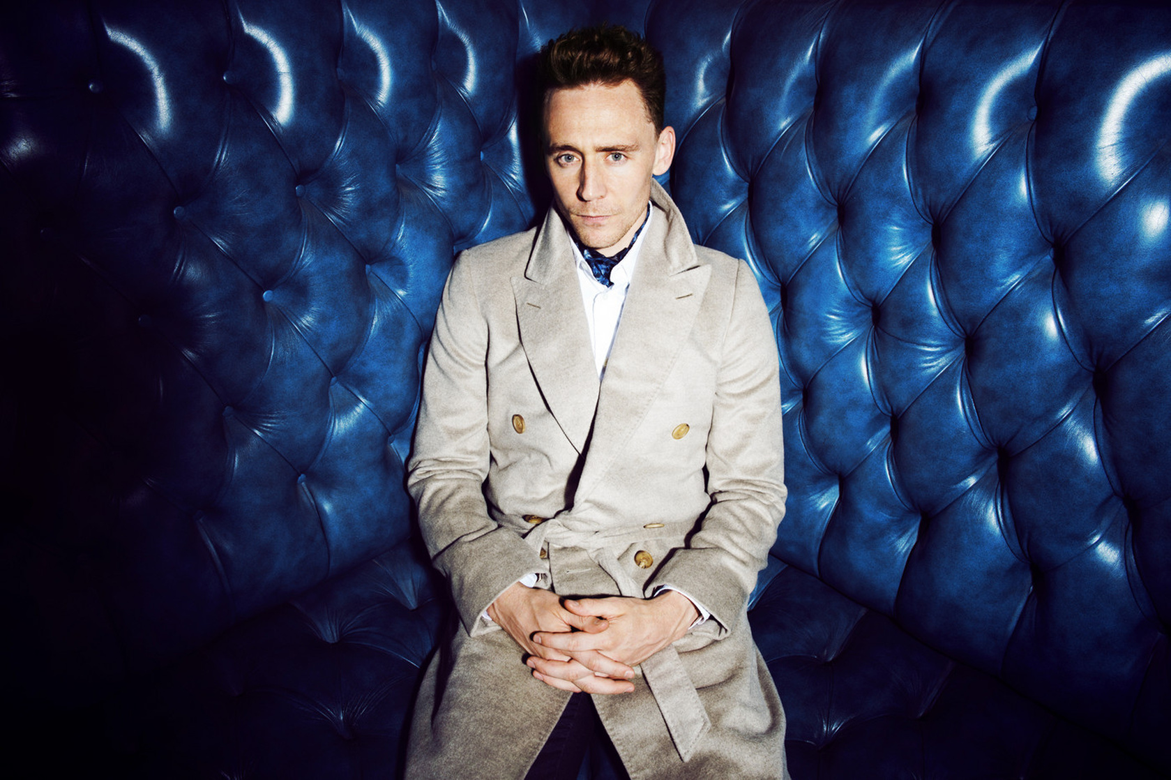 1118full-tom-hiddleston.jpg