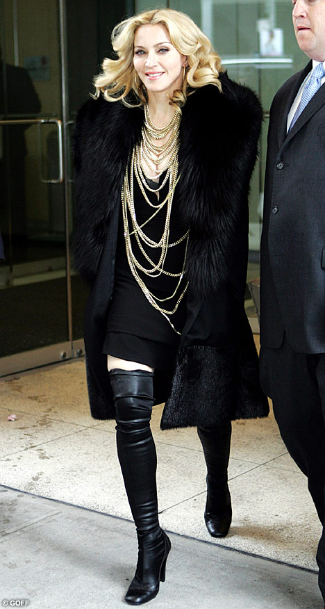 MadChainsGOFF_468x876.jpg
