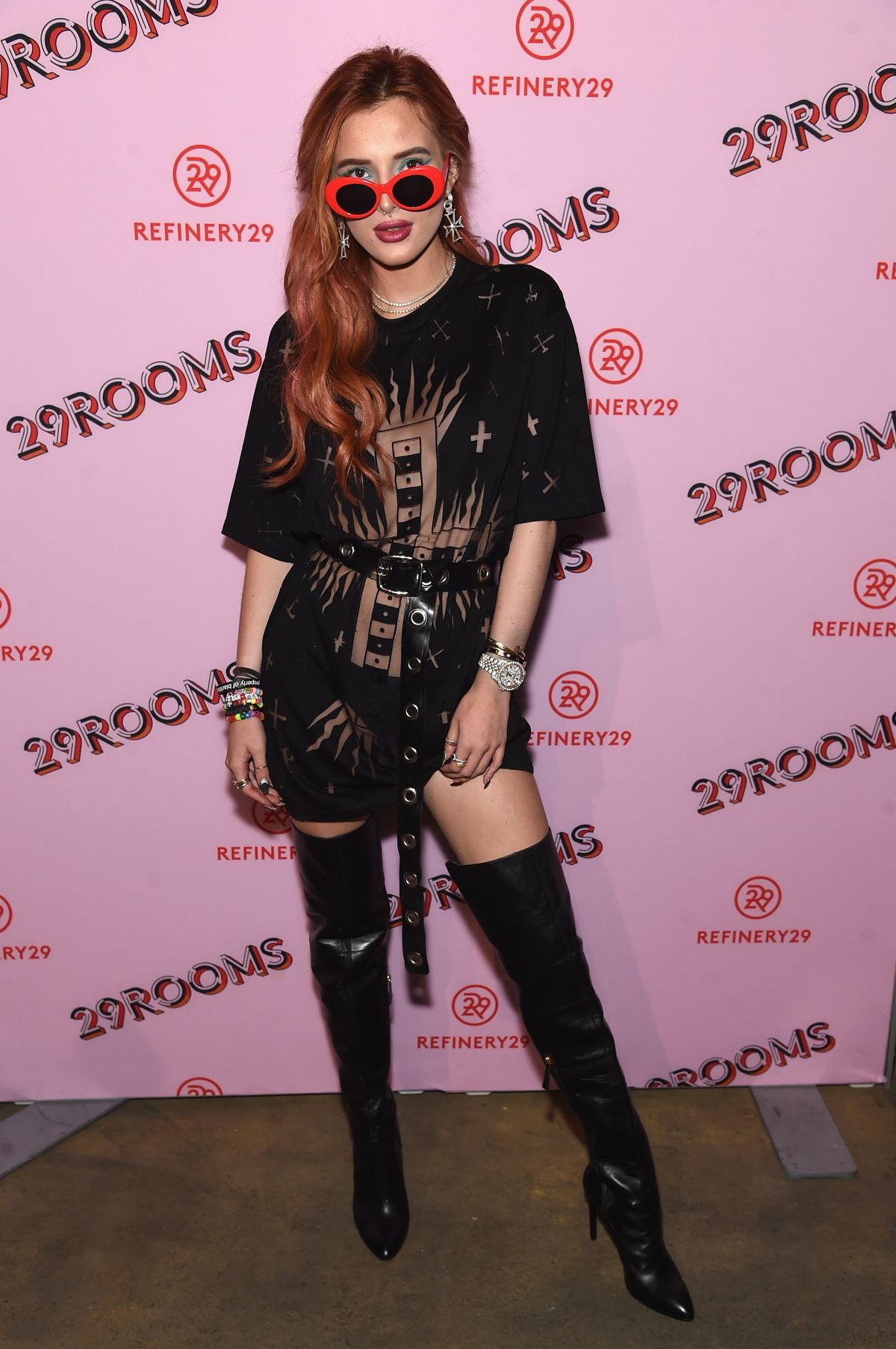 bella-thorne-at-refinery29-third-annual-29rooms-turn-it-into-art-event-in-brooklyn-09-07-2017_2.jpg