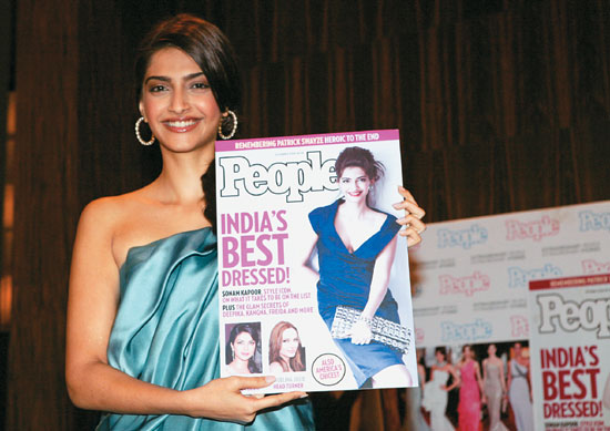 sonam_kapoor_20091012.jpg