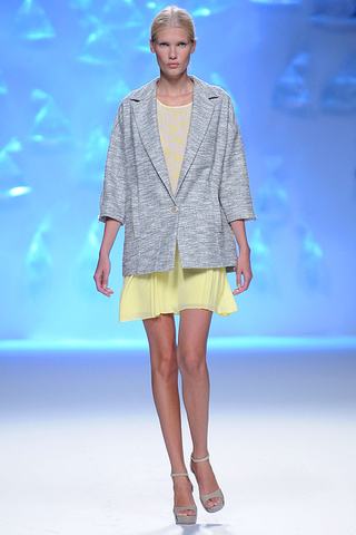 sita_murt_pasarela_789073737_320x480.jpg