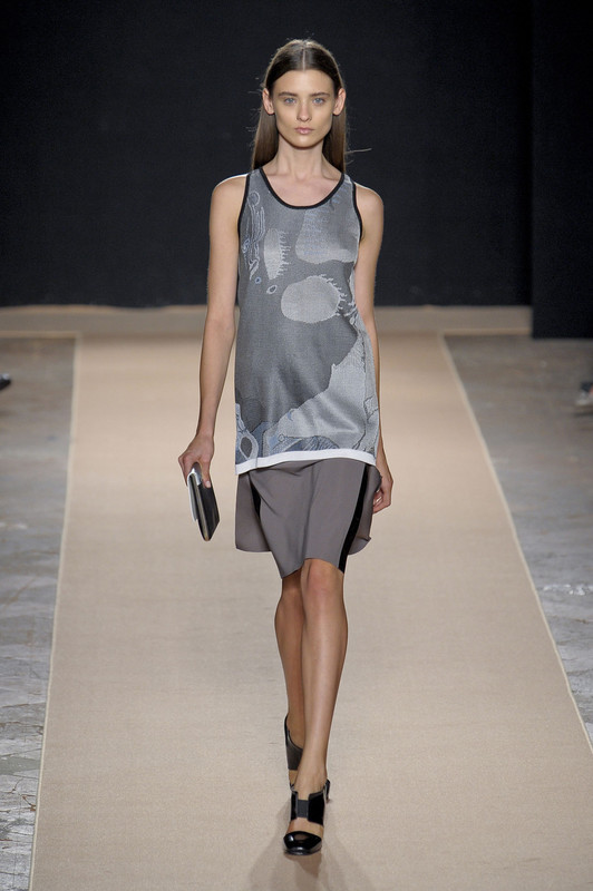 Marco_de_Vincenzo_Spring_2013_h_CDS8_Sh_g_GDx.jpg