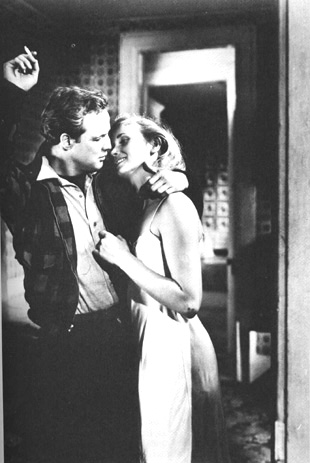 eva-marie-saint-kiss.jpg
