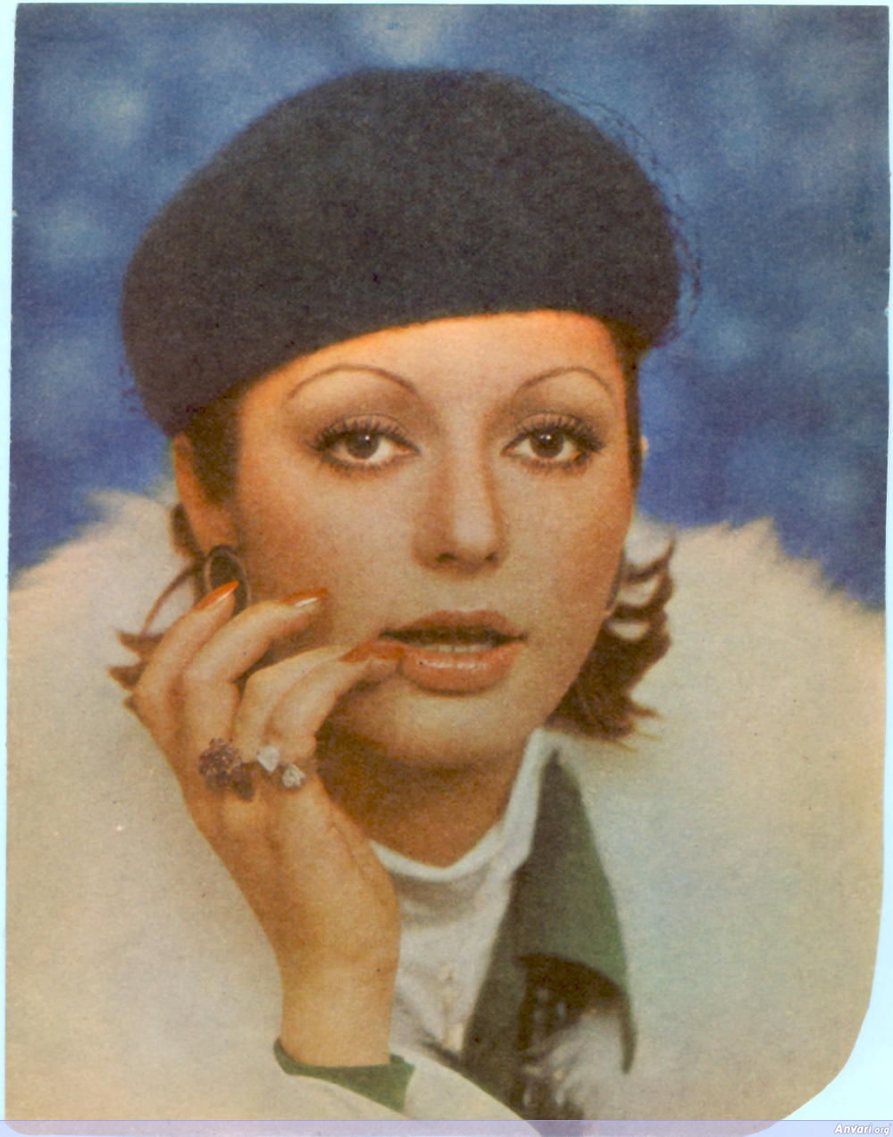Googoosh_088.jpg