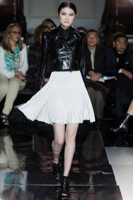 YVS0378_450x675.jpg