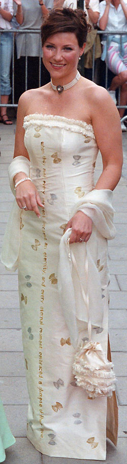 mldg_31221680.jpg