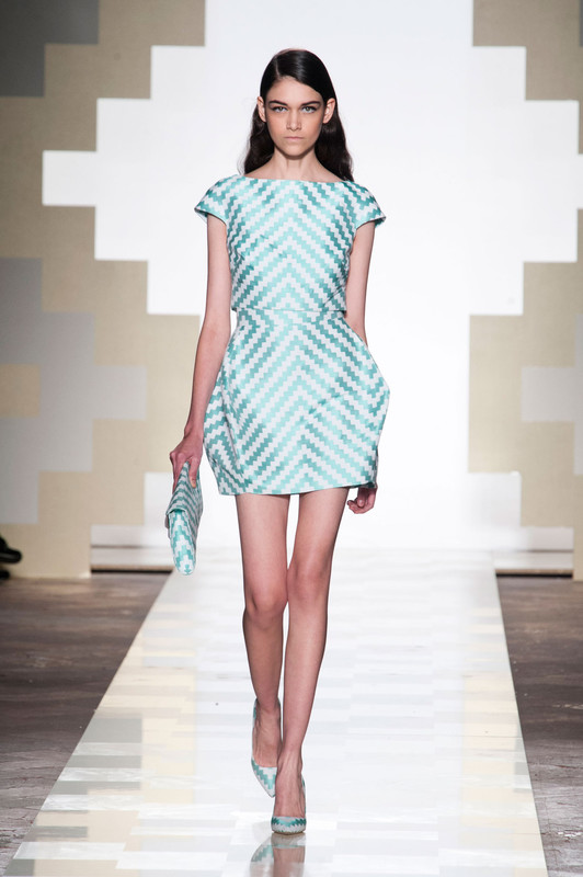 Mila_Schon_Spring_2013_l_Uf_BOO_ytz0x.jpg