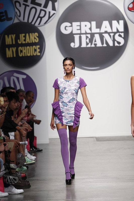 Gerlan_Jeans_Runway_Spring_2013_Mercedes_Benz_O5.jpg