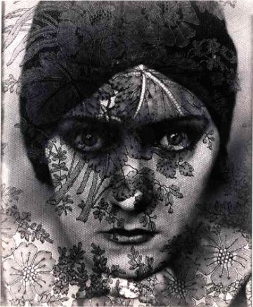 122d_gloria_swanson.jpg