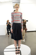 JASON_WU_FOR_TSE_SPRING_RTW_2011_PODIUM_005_show.jpg