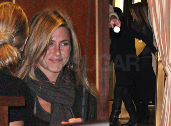 6154eb1f46b51640_jenniferaniston102008.jpg