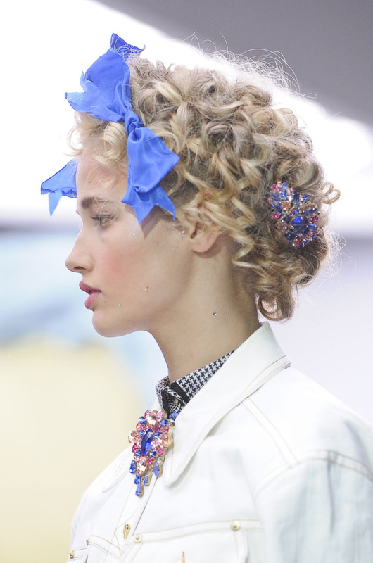 Meadham_Kirchhoff_Spring_2013_Details_t_U8_Rjaad4x.jpg