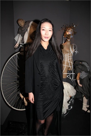 yiqing-yin-84-501727_0x440.jpg