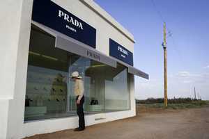 PradaMarfa2Lowres05LizetteKapre.jpg