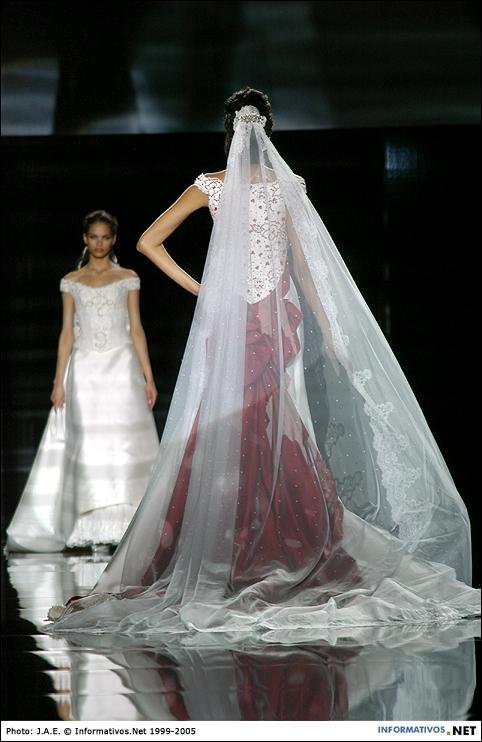 pronovias_20050620_094.jpg