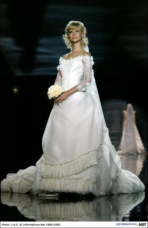pronovias_20050620_097.jpg
