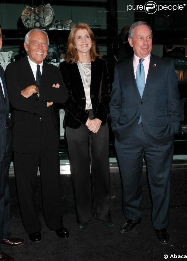 173789-giorgio-armani-caroline-kennedy-et-637x0-3.jpg