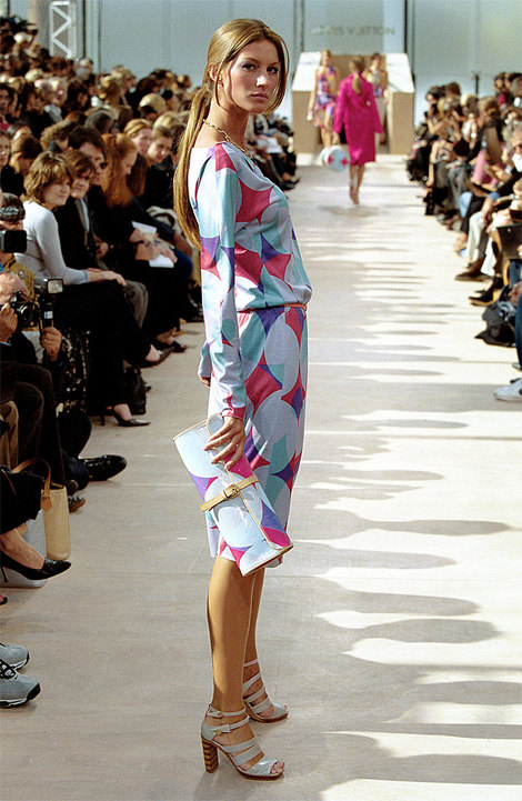 VUIT_SS00_004-photo.jpg