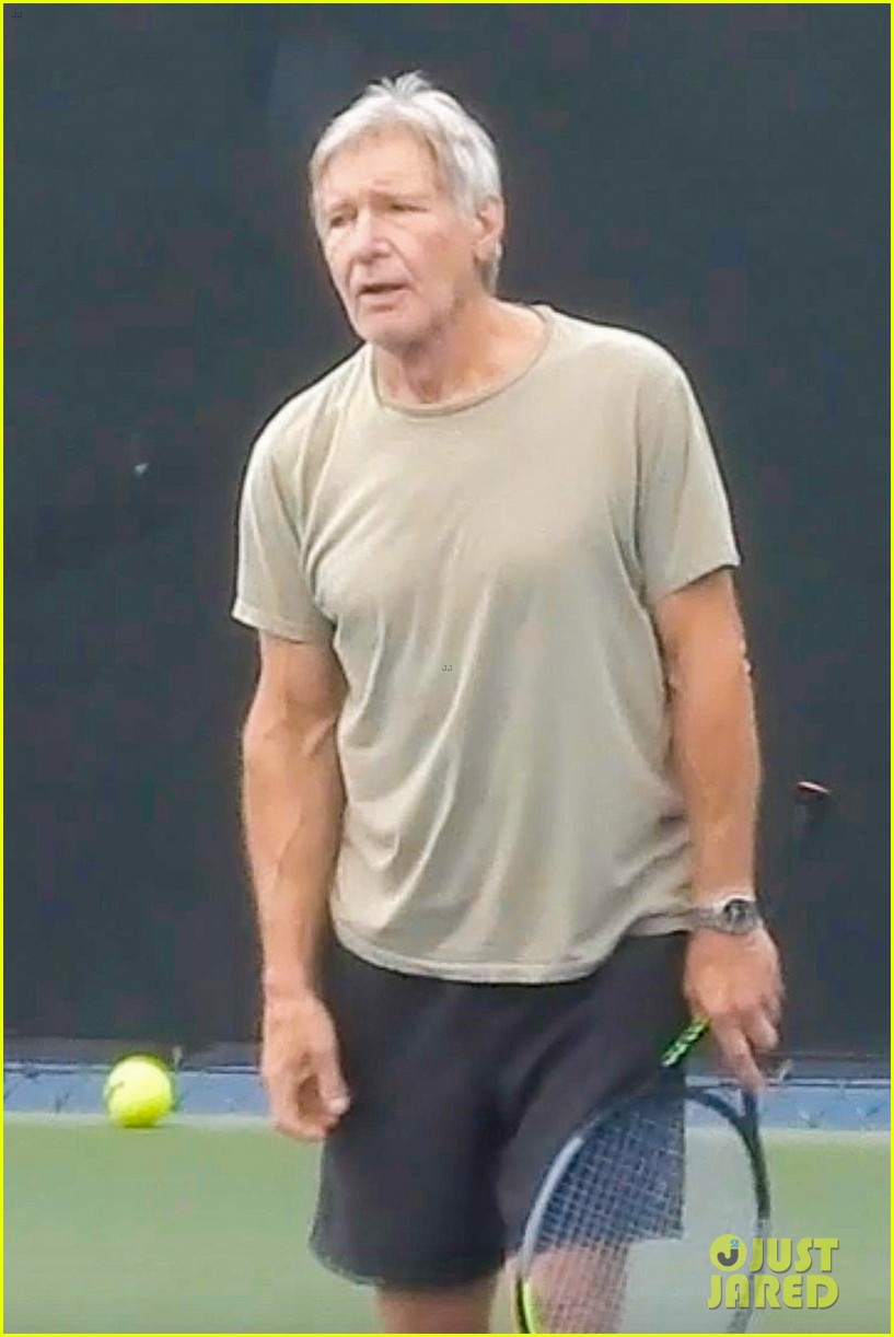 harrison-ford-active-with-tennis-match-10.jpg