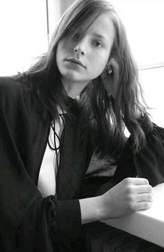 19061975_m.jpg
