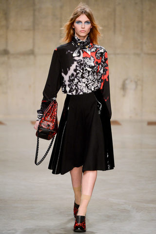 FIO0089_450x675.jpg