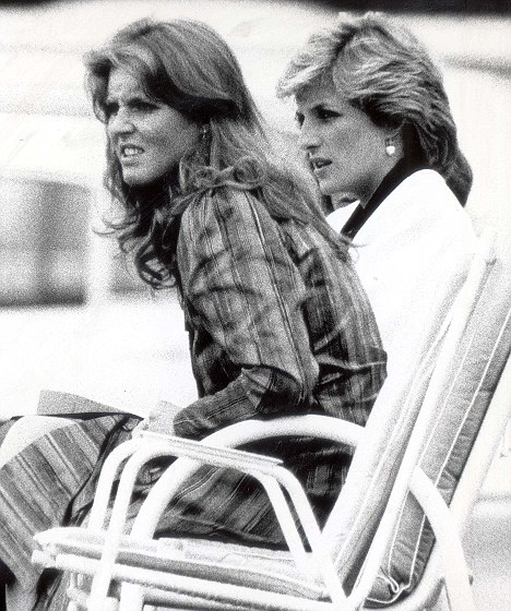 princess-diana-and-fergie-1985.jpg