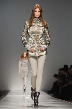 2012_02_24_16_06_36_blumarine_2324.jpg