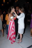 th_92466_Maria_Menounos1374_122_367lo.jpg