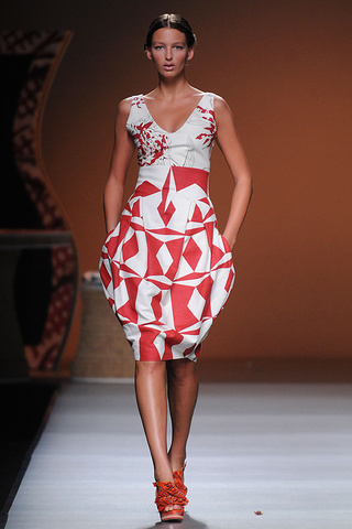 ion_fiz_pasarela_554057206_320x480.jpg