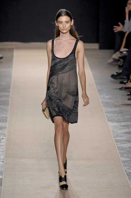 Marco_de_Vincenzo_Spring_2013_s_VQJp_Aq_R_YKx.jpg