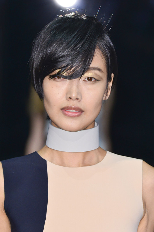 Emporio_Armani_Spring_2013_Details_fz_Jyhw9q_NNcx.jpg