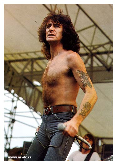 acdc3.jpg