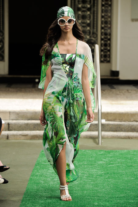 Victor_Dzenk_SS13_01_Marina_Nery.jpg