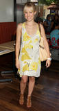 th_18430_Preppie_KristenBell080208-R75_122_1035lo.jpg