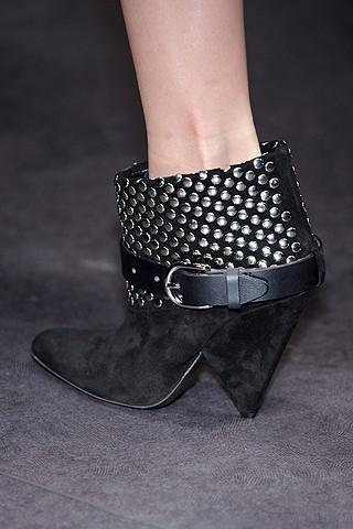 isabel-marant-fall-fashion-2009-027_runwayjpg.jpeg