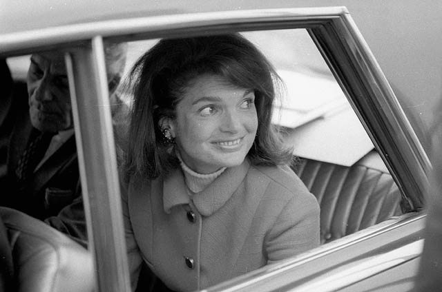 jackie_kennedy_e000996531.jpg