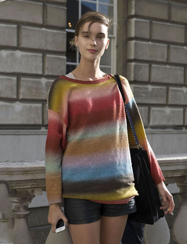 rainbow_sweater_GZOOM.jpg