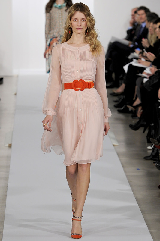 Oscar_De_La_Renta_017_1366_1366x2048.jpg