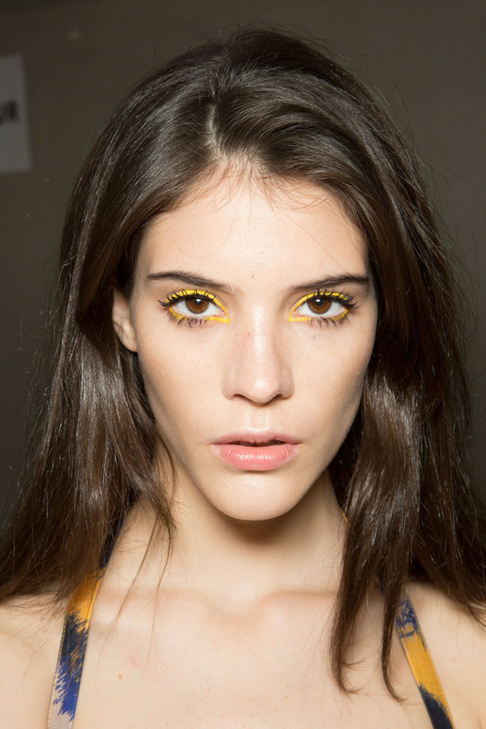 Kenzo_Spring_2013_Backstage_zf_RXkv8_BRrax.jpg