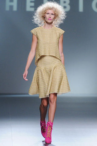 teresa_helbig_pasarela_481418986_320x480.jpg