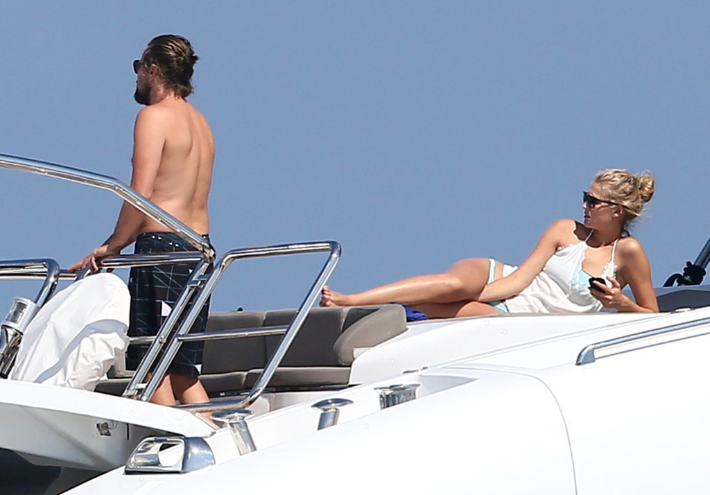 Leonardo-DiCaprio-Shirtless-Toni-Garrn.jpg